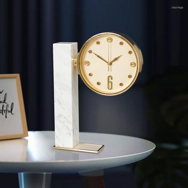 Orologi da tavolo Orologio da tavolo nordico Natale Marmo Metallo Creativo Lusso Moderno Figurine Decorazione soggiorno Reloj De Mesa