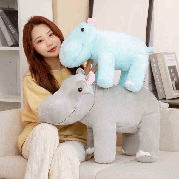 1pc 5570cm Kawaii Hippo Plush Toy Animal Confortável almofada bela Hippo Peluche Dolls de pelúcia para Ldren Girls Gift J220729