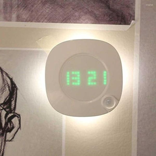 Orologi da parete Luce notturna a LED Sensore di movimento PIR a infrarossi Lampada rilevatore wireless Armadio Scale Armadio WC Interruttore WC