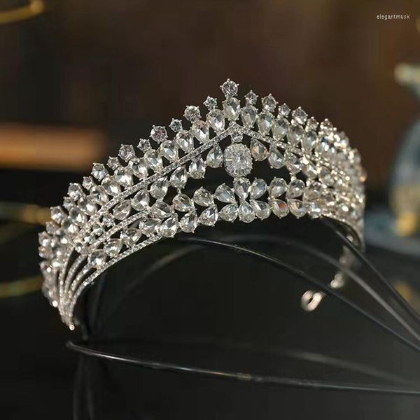 Kopfbedeckungen Wunderschöne silberne Farbe Kristall Brautschmuck Sets Mode Tiaras Kronenohrringe Halskette Halskette Frauen Hochzeitskleid Set Set