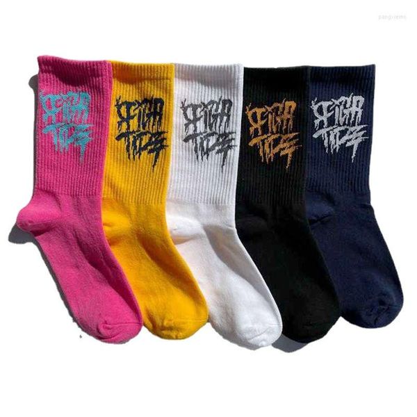 Socies masculinas Letra Men Sock Hip Hop Art Man Lovers White Unisisex Crew Cotton Cotton Sox Adulto Autumn Winter Classic Skarpetki