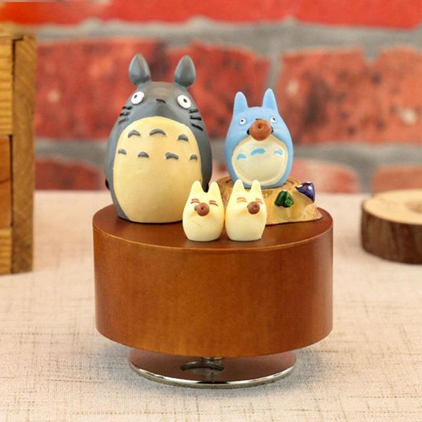 Oggetti decorativi Figurine Anime giapponesi Il mio vicino Totoro Cartone animato Carillon rotante in legno con carica 