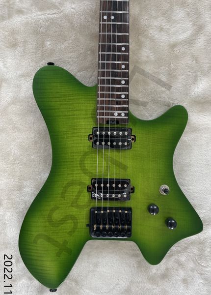 AUF LAGER Kopflose elektrische Traveller-Gitarre mit 6 Saiten oder 24-Bund-Gitarre, Eschenkorpus mit FLAME TOP GREEN BURST, Farbe Ahorn