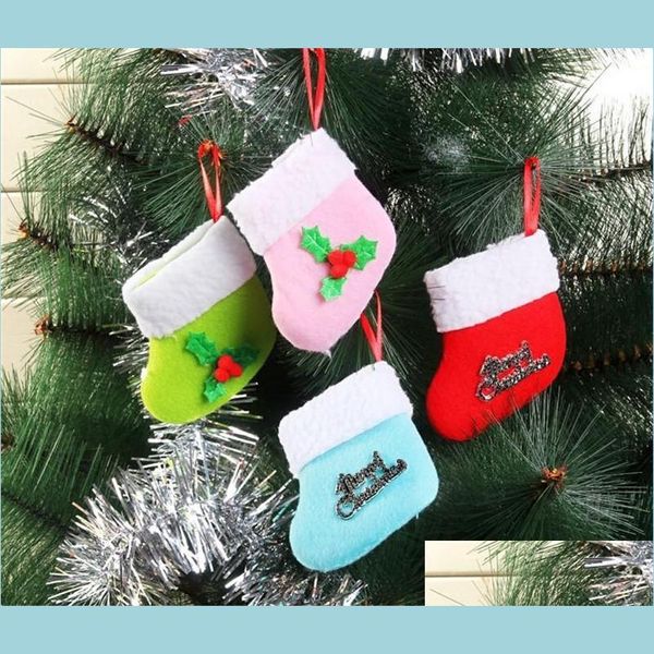 Weihnachtsdekorationen Vlies Weihnachten Hängende Socken Kleine Stechpalme Baum Dekoration Jahr Frohes Zuhause Strumpf Drop Lieferung Garten Fes Dhclh