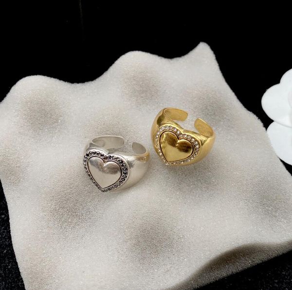 Lettera di moda Amore Cuore Anelli con ciondolo Bague Uomo Donna Designer Anello in oro argento Gioielli per la festa Anniversario