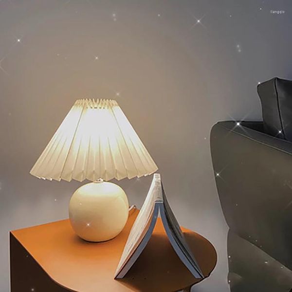 Tischlampen Koreanisch LED Dimmkeramik Falten Lampenschirm Nachtlampe für Schlafzimmer leben Home Deco Beleuchtung E27 EU -Stecker