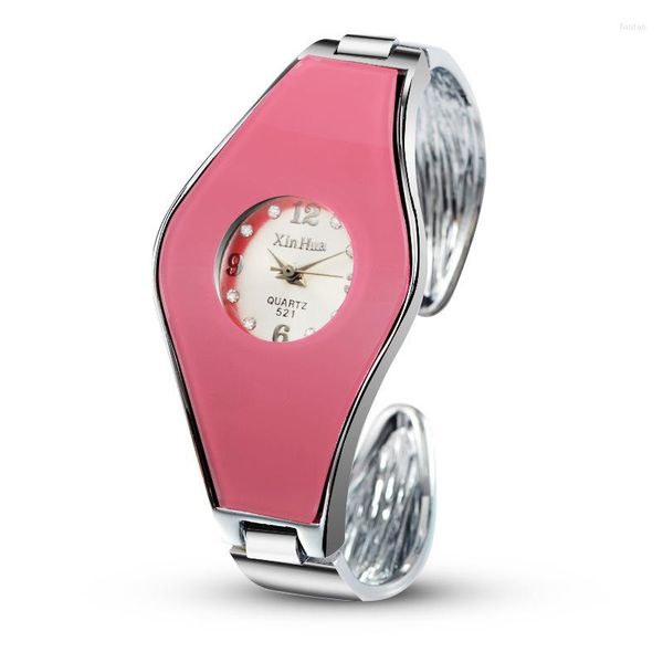Relógios de pulso 2022 Xinhua Women Women Womens Relógios de pulseira de aço inoxidável Designer de shinestone Relógios de relógio casual feminino Relógios