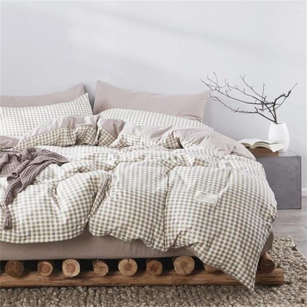 Set biancheria da letto Set copripiumino scozzese nordico Lenzuolo Federe per cuscini Copriletti aderenti trapuntato geometrico in cotone