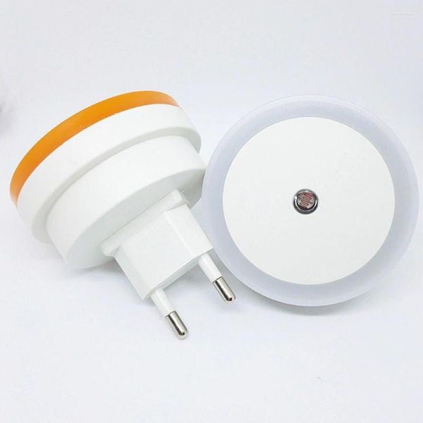 Lâmpadas noturnas Lâmpada LED de economia de energia UE Plugue pluglight Light Light Control para crianças escadas do quarto