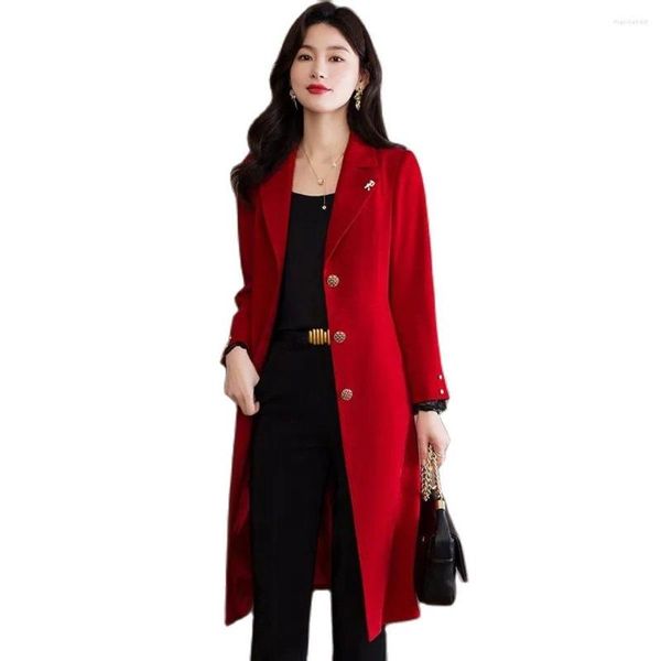 Trench da donna Cappotto da donna di alta qualità 2022 Primavera Autunno Media lunghezza Giacca a vento monopetto Elegante Capispalla rosso Femminile