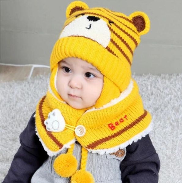 Berretti Cappelli Inverno neonate ragazze caldo orso cartone animato Cappelli lavorati a maglia con palla per capelli sciarpa per auricolari set da 2 pezzi per copricapo bambino 0-2T 221020