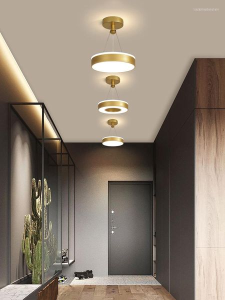 Kolye lambaları Modern LED tavan lambası sundurma koridoru banyo oturma odası yatak odası siyah altın ferforje avize aydınlatma