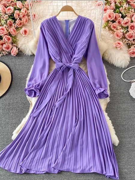 Vestidos casuais Autumn Mulheres plissadas Midi Dress Vintage Red/Purple/Green Draped Party Vestidos elegante na cintura alta manto de manga comprida 2022