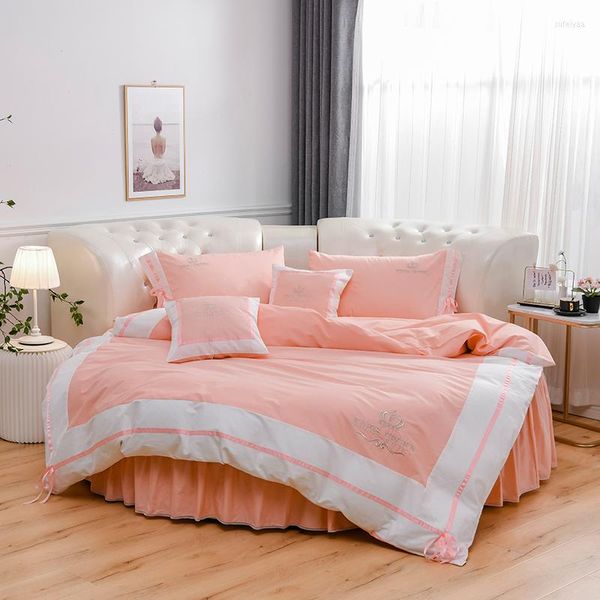 Set biancheria da letto Letto rotondo in cotone Set 4 pezzi Romantico ricamo Federa Copripiumino Lenzuolo con angoli e gonna 200 cm 220 cm