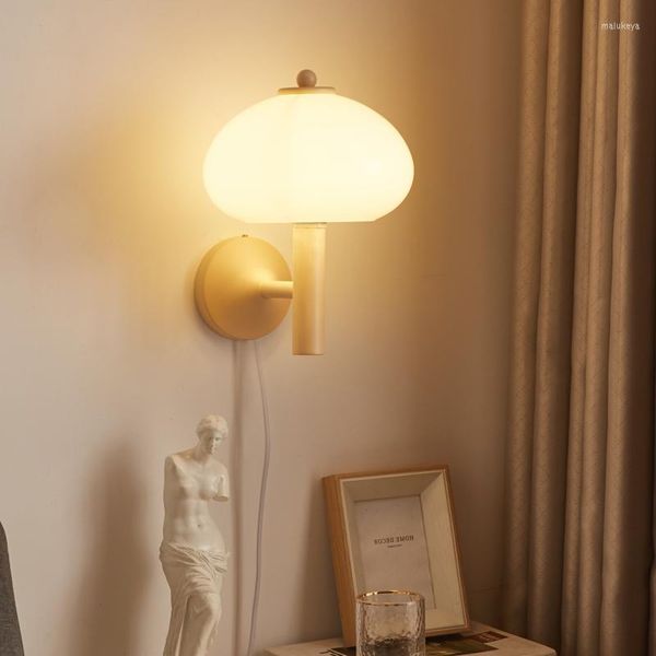 Lampada da parete Crema di funghi in vetro Creativo Interior Design Studio Corridoio Camera da letto Comodino Minimalista Room Decor Light