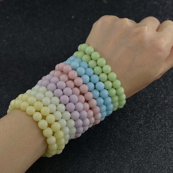 Braccialetti di filo di perline luminosi di pietra luminosa nel braccialetto fluorescente scuro a pi￹ colori per donne che uomini hanno gioiello