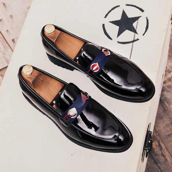 Mocassini britannici appuntiti uomini di brevetto scarpe in pelle in pelle nera in metallo fibbia di moda business casual wedding quotidiano 37