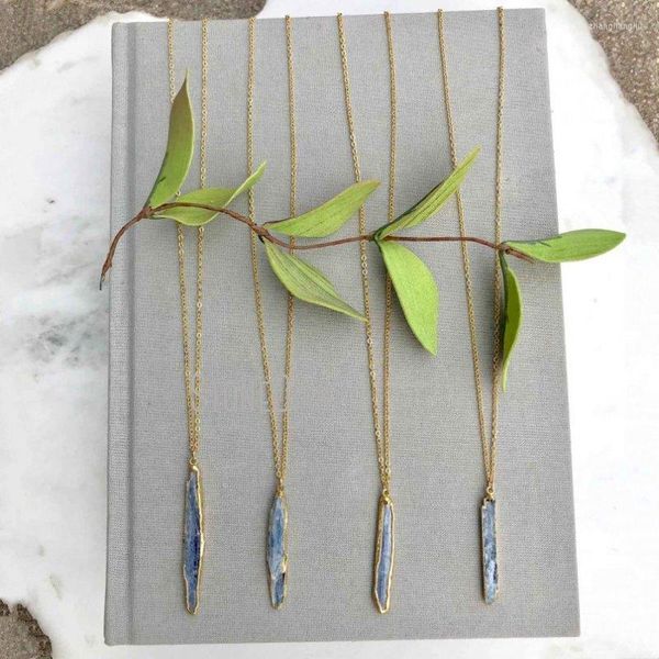 Collane con ciondolo NM36631 14k Gold Fill Long Blue Kyanite Boho Freeform Skinny Stick Slice Collana minimalista con barra verticale