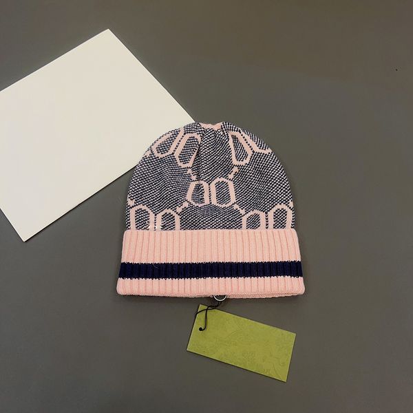 Cappello di lusso designer beanie bonnet stile classico alla moda semplice uomo e donna adatto per sport da viaggio molto bello molto buono bello