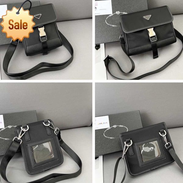 Borsa a tracolla di design 2023 Zaino casual unisex di moda Borsa inclinata in nylon impermeabile di alta qualità Vendite dirette in fabbrica