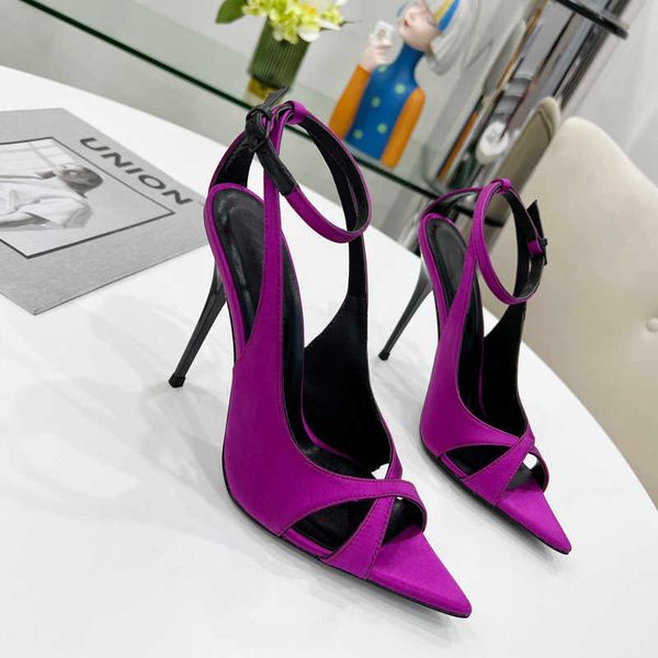 Дизайнерские сандалии на каблуке, женские свадебные туфли, заводская обувь, весенняя мода, фиолетовый атласный с острым носком, на ультра высоком каблуке с пряжкой, на тонком каблуке.