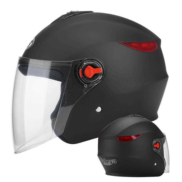 Capacetes de ciclismo New Motorcycle Open Face Anti-Fog Capacete durante todo o ano Use meio capacete confortável com viseira solar para homens adultos Mulheres T221107