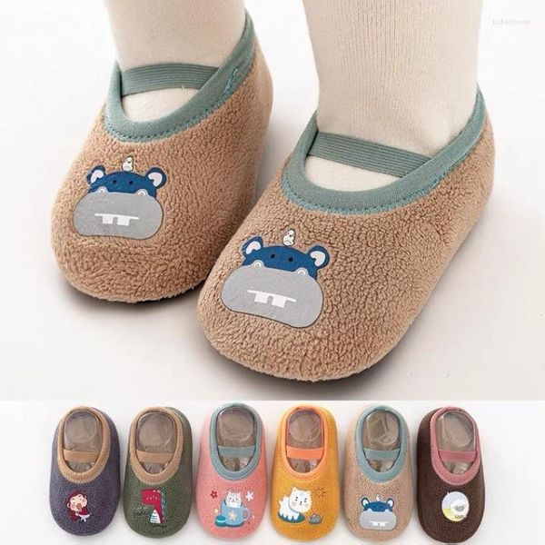 Primeiros Walkers Baby Anti-Slip Socks Born Warm Crib Shoes com sola de borracha para crianças menino garotinha infantil garotas fofas chinelas