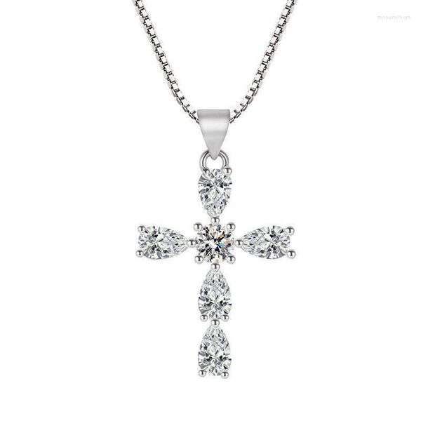 Halskette mit Anhänger, Kreuz, Wassertropfen, weißer Saphir, 18 Karat versilbert, Damenschmuck