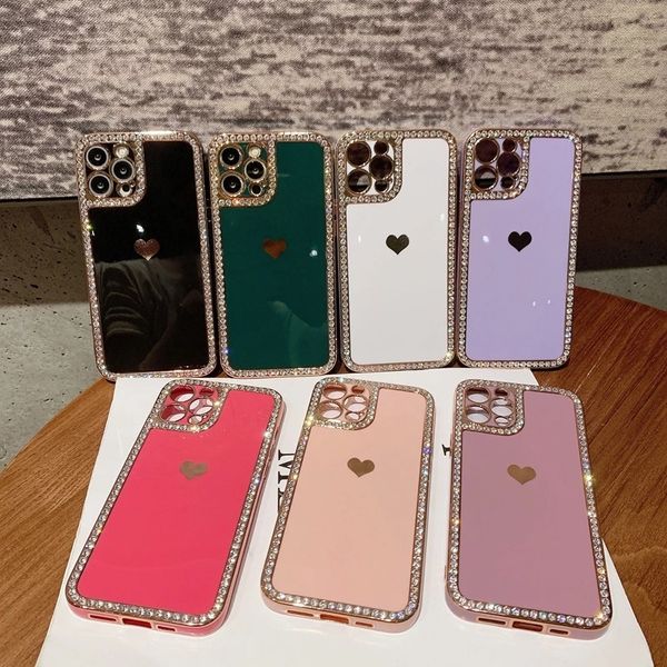 Lüks Aşk Kılıfları Kalp Bling Rhinestone Telefon Kılıfı İPhone 12 11 13 14 Pro Max X XR XS Max 7 8 Plus SE Tampon Arka Kapak