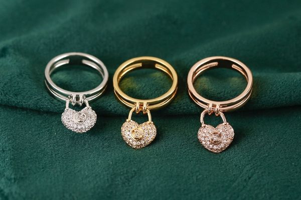 Vintage-Cluster-Ring aus Kupfer mit 18 Karat vergoldetem Vollkristall-Herz-Schloss-Charm, doppellagiger Ring für Damen, Schmuck, Party, Geschenkbox