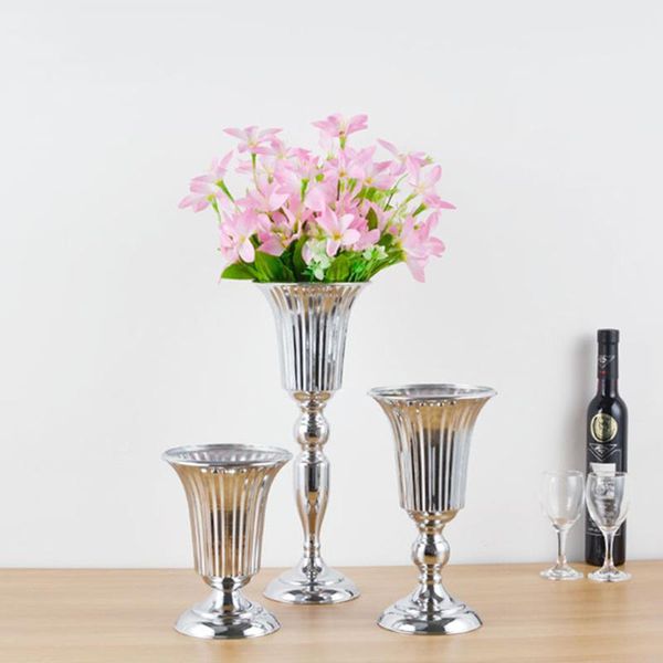 Luxus silberne Blume Vase Home Vase Desktop Handwerksblumenarrangement Dekoration Hochzeitsfeier Weihnachten Blumenregal RRA652