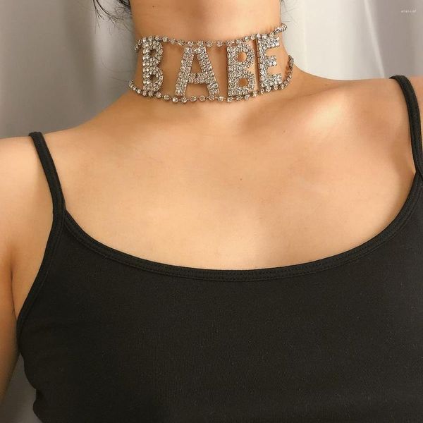 Halsband Sexy Frau BABE Voller Strass Brief Hals Kette Mode Glänzende Nachtclub Hip Hop Übertreibung Geschenk