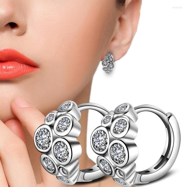 Orecchini a cerchio Luxury Shiny Black/White Crystal Zirconia Stone Small Huggies Charming Female Earring Piercing Jewelry Gifts