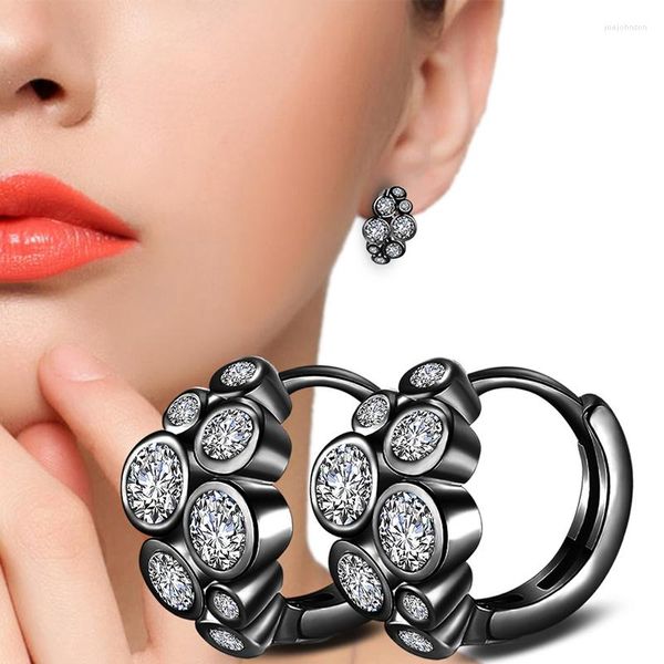 Orecchini a cerchio di lusso lucido nero/bianco cristallo zircone pietra piccoli Huggies affascinanti gioielli piercing all'orecchio per i regali delle donne