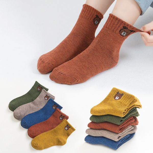 Meias infantis 5 pares meninos de inverno Cartoon urso Primavera algodão respirável Mantenha o piso quente Anti Skid Girls 221118