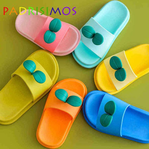 Poadisimos Crianças Slippers Cartoon de verão Bons meninos fofos meninas anti -Vislip Indoor Banheiro Banheiro Babito Florpers Cool Slippers Frxdsl626 J220716