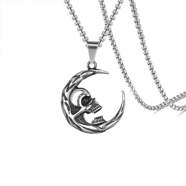 Fashion Creative Titanium Steel Crescent Skull Neckace Painlace Netro Hip Hop Hop Men's Neighbelry