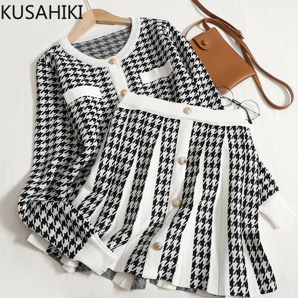 Zweiteiliges Kleid Freizeitkleider KUSAHIKI Korean Bird Lattice Fashion Sets Damen Herbst Elegant V-Ausschnitt Langarm Strickwaren Hohe Taille Aline Pullover Rock