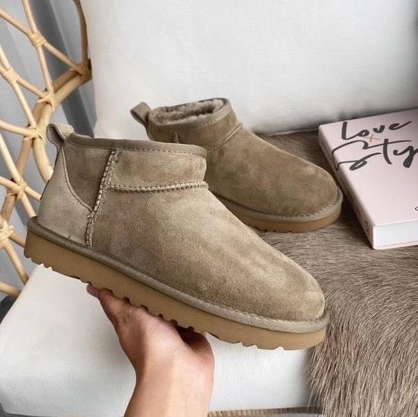 Aus Designer australiano Classic Warm Boots Womens Super Mini Snow Boot USA 585401 Winter Full fur Fluffy furry Satin Ankle Bootss pantofole US4-12 Hots Selling