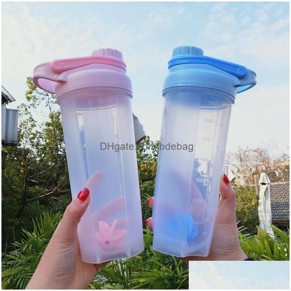Su Şişeleri Plastik çalkalayıcı şişeleri Tek Kat El Mührü Hava Etki Yüksek Kapasite Çalışma Kupası Farklı Co Dhdxr ile Moda Taşınabilir