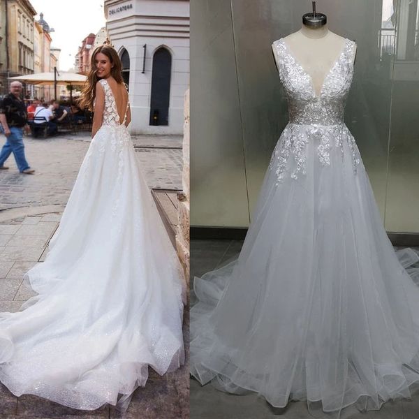 Real Image Rückenfreies A-Linien-Hochzeitskleid, ärmellose Spitzenapplikationen, V-Ausschnitt, Brautpartykleid, glitzernder Tüll