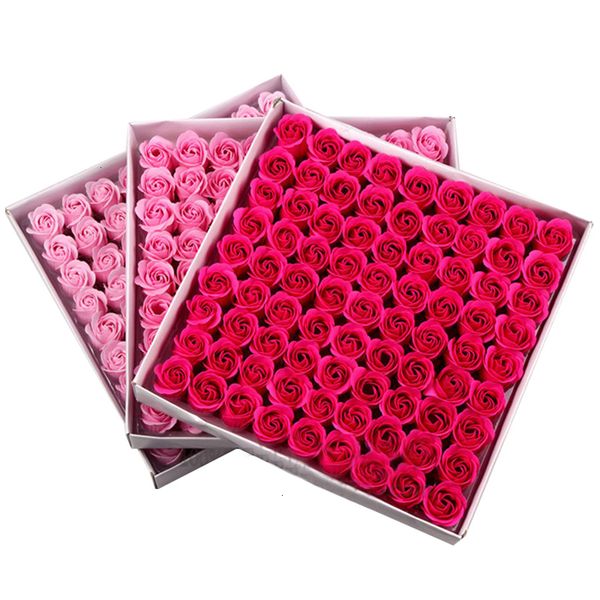 Ghirlande di fiori decorativi 81 pezzi / set colori misti regali creativi fai da te testa di rosa di sapone senza supporto decorazioni per feste a casa per matrimonio regalo di San Valentino 221122