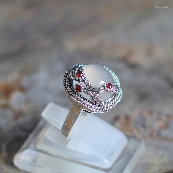 Anelli a grappolo Il carattere dell'intera rete in argento che vende anelli in stile folk da donna a basso prezzo