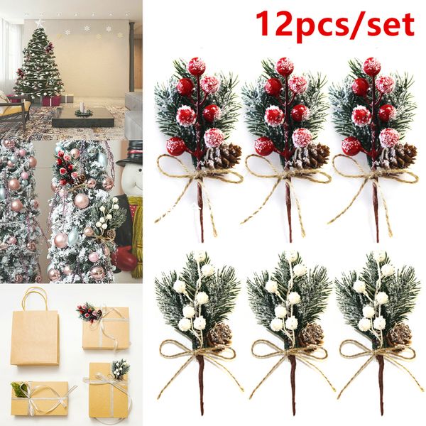 Flores decorativas grinaldas 12pcs Natal Artificial Pine Branch Berry Holly Flower Bouquet Garland Acesso Acesso de Natal Tree Ornament Gift Packing Floral Picks 221122