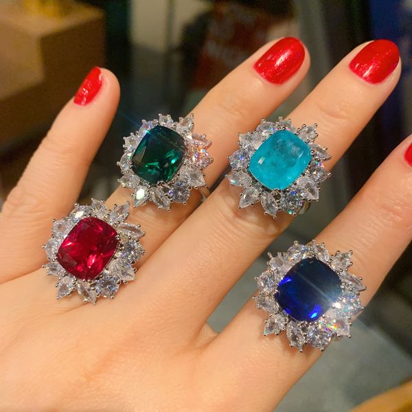 Anéis de luxo designers femininos topo diamante prata esterlina esmeralda banda anel para mulheres abertura para ajustar festa de casamento presente do dia dos namorados