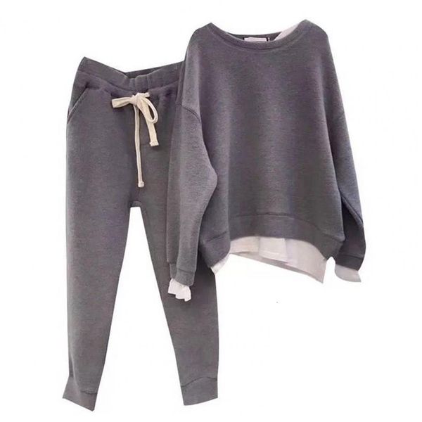 Pantaloni da donna a due pezzi Pantaloni di carta spaccati Set maglione allentato Abito da donna Tuta casual Felpe con cappuccio e pantaloni della tuta Streetwear 221123