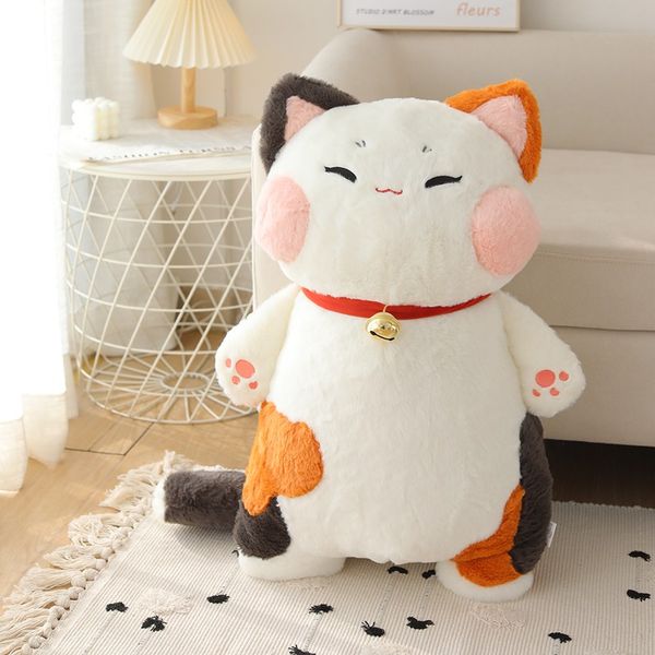 Japan Calling Bring Fortune Cats Peluche Animali di peluche Fiore Arancione Gatti bianchi Cuscino da tiro Collo Campana Decorazione Collana Giocattoli per bambini