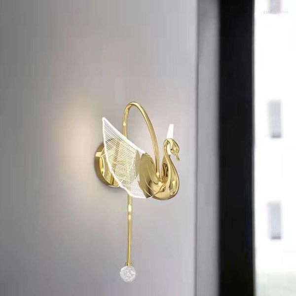 Lâmpada de parede Light Light Luxury Swan Design criativo Modern simples sala de estar para jantar Reunião 2022