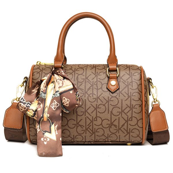 Bolsas de ombro de moda novas Mulheres bolsas de crossbody lady bolsas pequenas bolsas bronzeadas mochilas de couro rápido Sling com alça de cintura bolsa de designer de bolsas Pochette bolsa