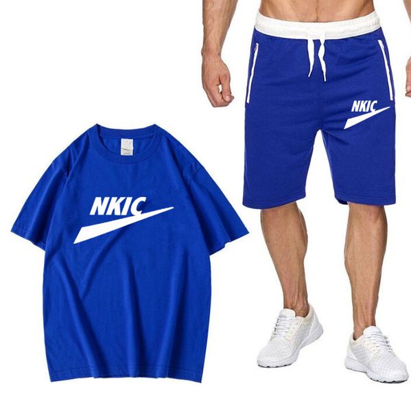 Yeni Erkek Koşuyor Set Nefes Alabaş T-Shirt Şort Spor Şortları Kollu Spor Takım Fitness Jogging Erkek Spor Salonu Maraton Giysileri